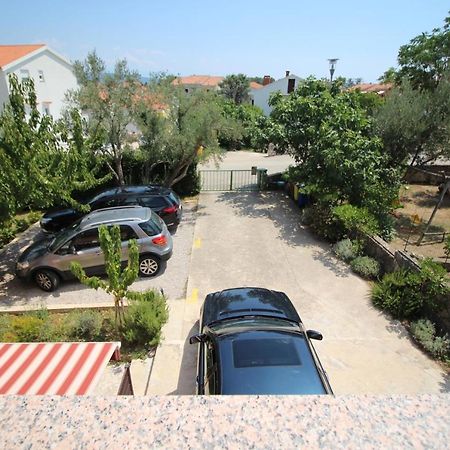 Apartmani Zem, Krk Đảo Krk Ngoại thất bức ảnh
